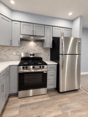 1124 waterford Drive, Edison, NJ 08817
