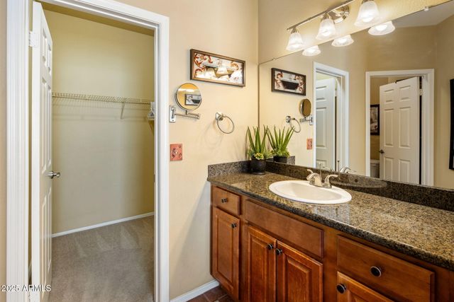 5335 E SHEA Boulevard 2005, Scottsdale, AZ 85254
