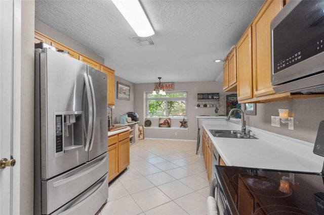 2906 Laurelridge Drive, League City, TX 77573