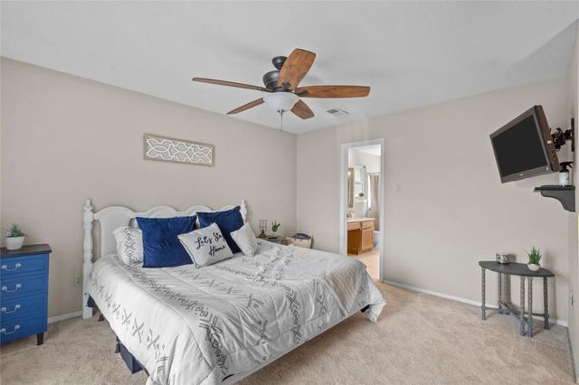2906 Laurelridge Drive, League City, TX 77573