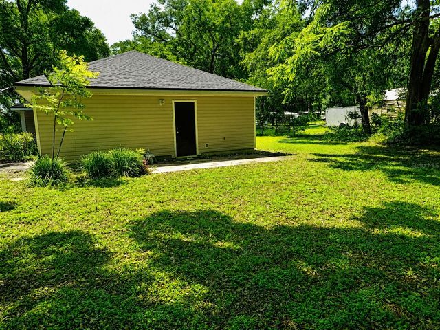 901 SW PECAN STREET, Keystone Heights, FL 32656