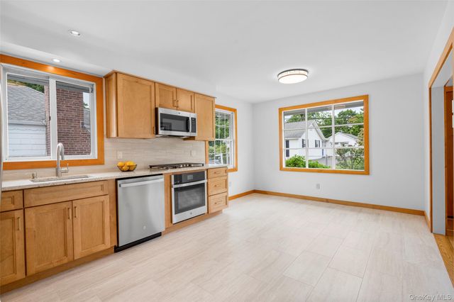 14 Ridgeland Terrace, Rye, NY 10580