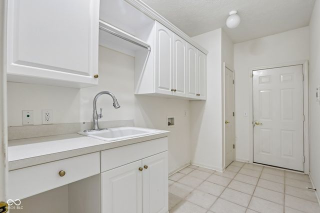 15227 Declaration Drive, Westfield, IN 46074