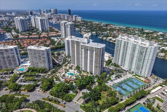 20515 E Country Club Drive 2048, Aventura, FL 33180