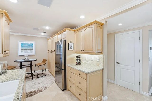 3242 San Amadeo 2D, Laguna Woods, CA 92637