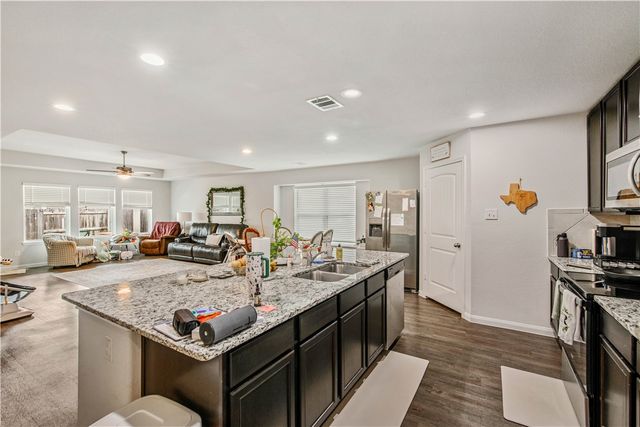 993 Marquis Drive, Bryan, TX 77803