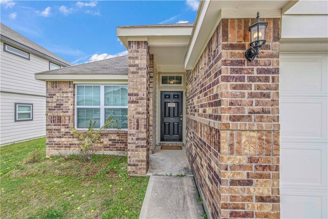 993 Marquis Drive, Bryan, TX 77803