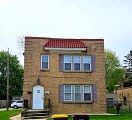 712-14 Van Wie Avenue, Rockford, IL 61103