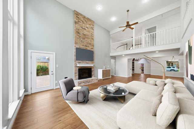 847 Silvergate Drive, Houston, TX 77079