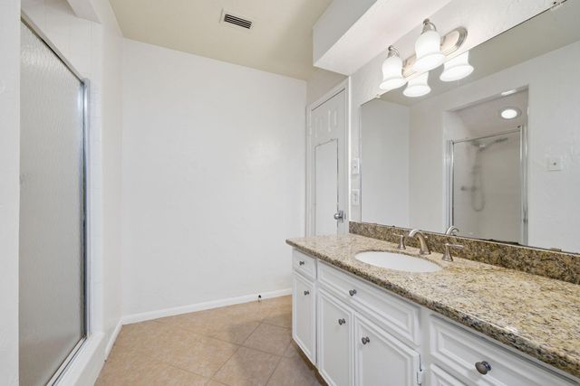 847 Silvergate Drive, Houston, TX 77079