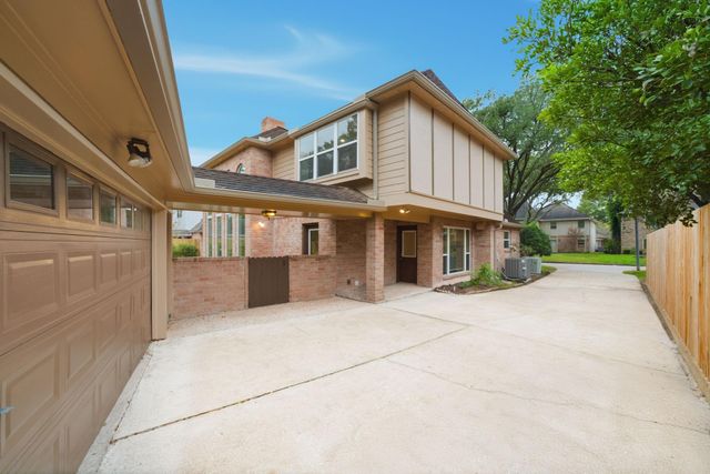 847 Silvergate Drive, Houston, TX 77079