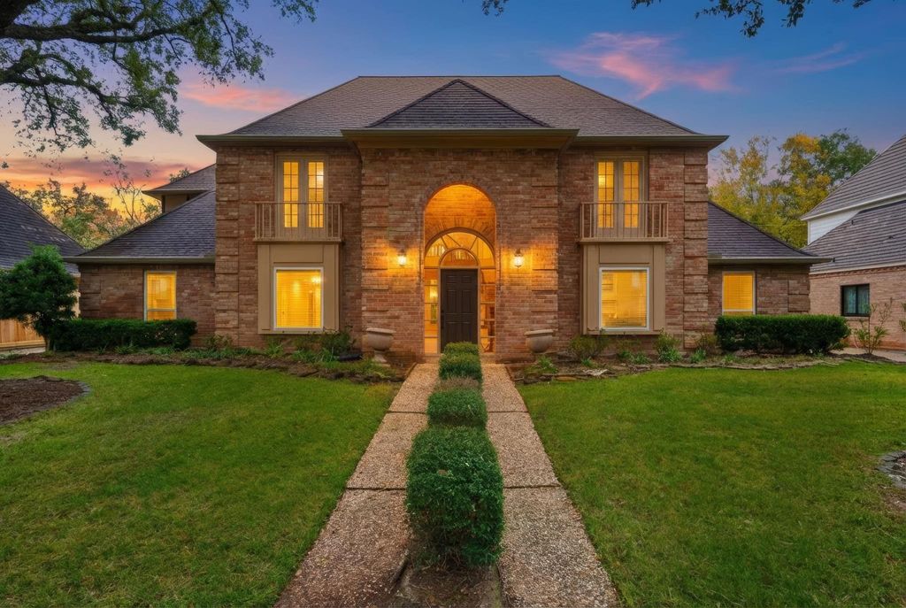 847 Silvergate Drive, Houston, TX 77079