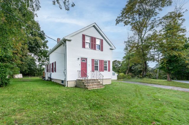 562 Waquoit Hwy, Falmouth, MA 02536