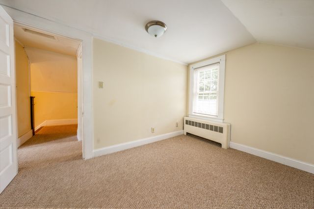 562 Waquoit Hwy, Falmouth, MA 02536