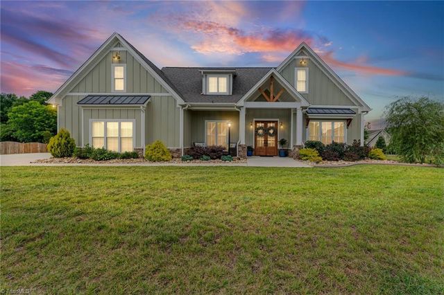 148 Dyna Drive, Lexington, NC 27295