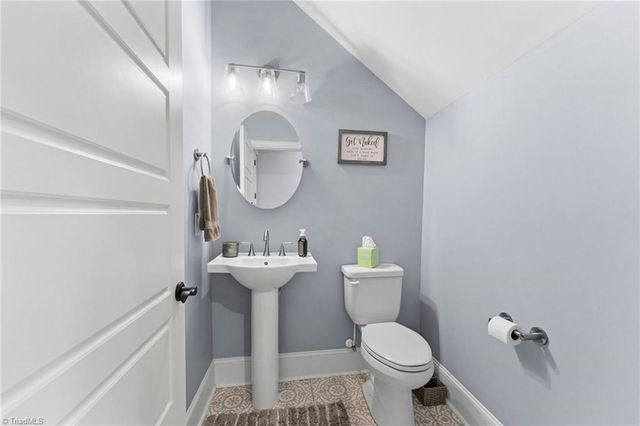 148 Dyna Drive, Lexington, NC 27295