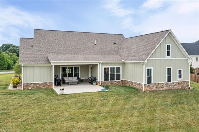 148 Dyna Drive, Lexington, NC 27295