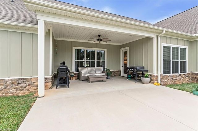 148 Dyna Drive, Lexington, NC 27295