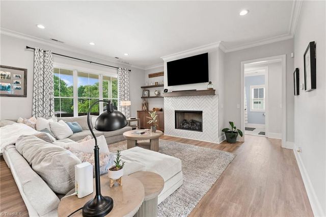 148 Dyna Drive, Lexington, NC 27295