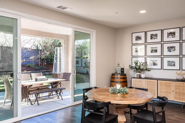 906 Landsdale Ct, El Dorado Hills, CA 95762