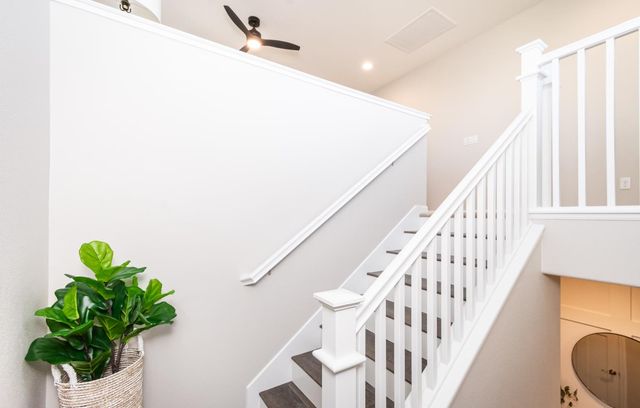 906 Landsdale Ct, El Dorado Hills, CA 95762