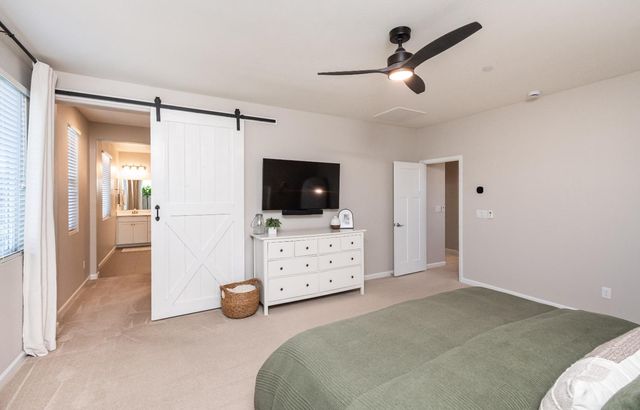 906 Landsdale Ct, El Dorado Hills, CA 95762