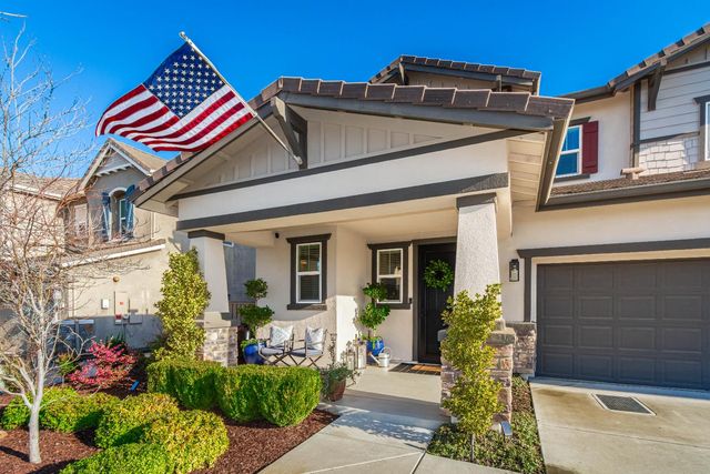 906 Landsdale Ct, El Dorado Hills, CA 95762