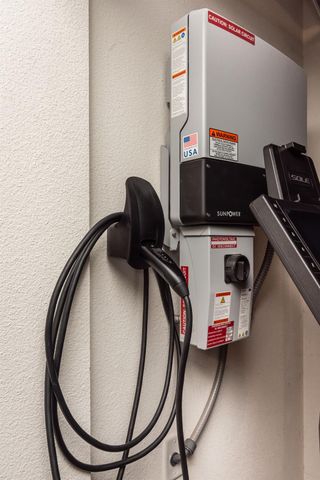 906 Landsdale Ct, El Dorado Hills, CA 95762