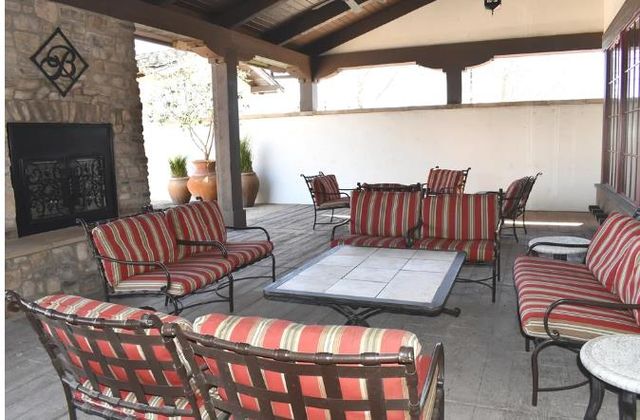 906 Landsdale Ct, El Dorado Hills, CA 95762