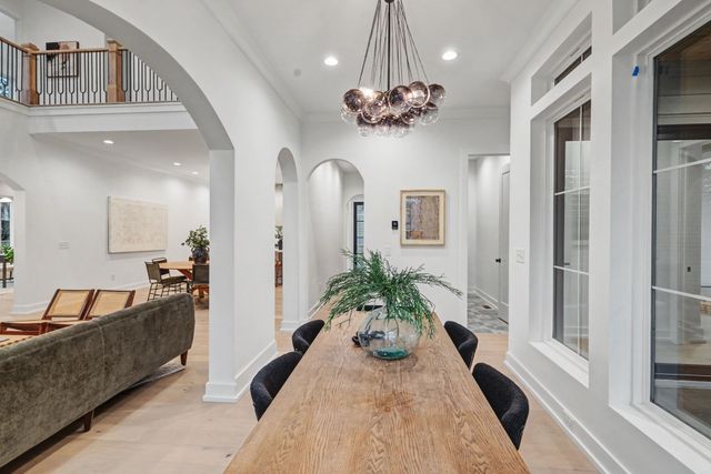 1109 N 2nd St, Nashville, TN 37207