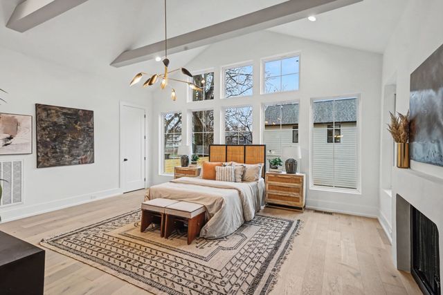 1109 N 2nd St, Nashville, TN 37207