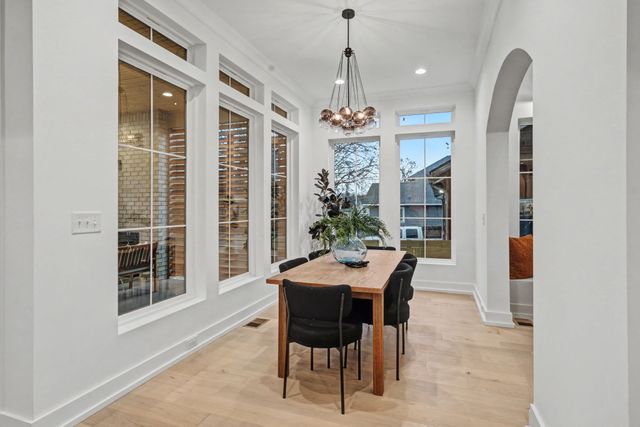 1109 N 2nd St, Nashville, TN 37207