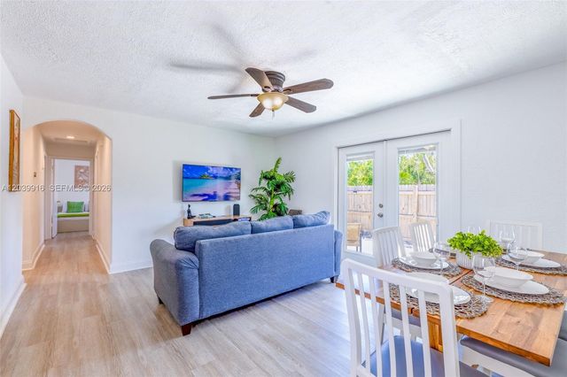 6801 Park Street 6801, Hollywood, FL 33024