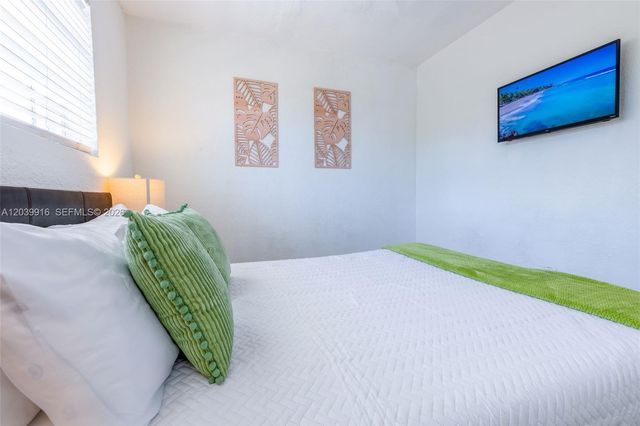 6801 Park Street 6801, Hollywood, FL 33024