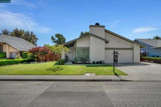 110 Dogwood Ln, Vallejo, CA 94591