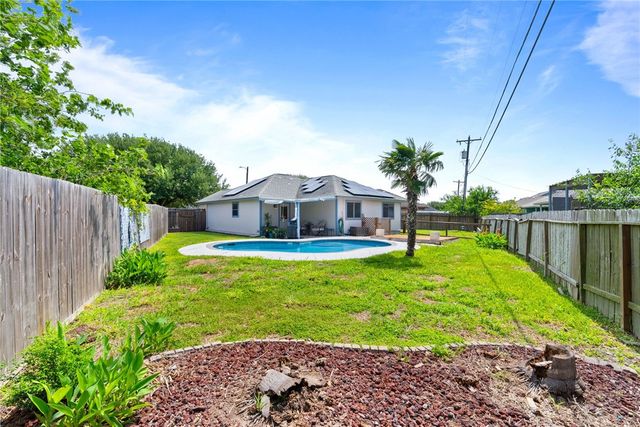 1701 Gallop Trai, Corpus Christi, TX 78410