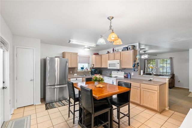 1701 Gallop Trai, Corpus Christi, TX 78410