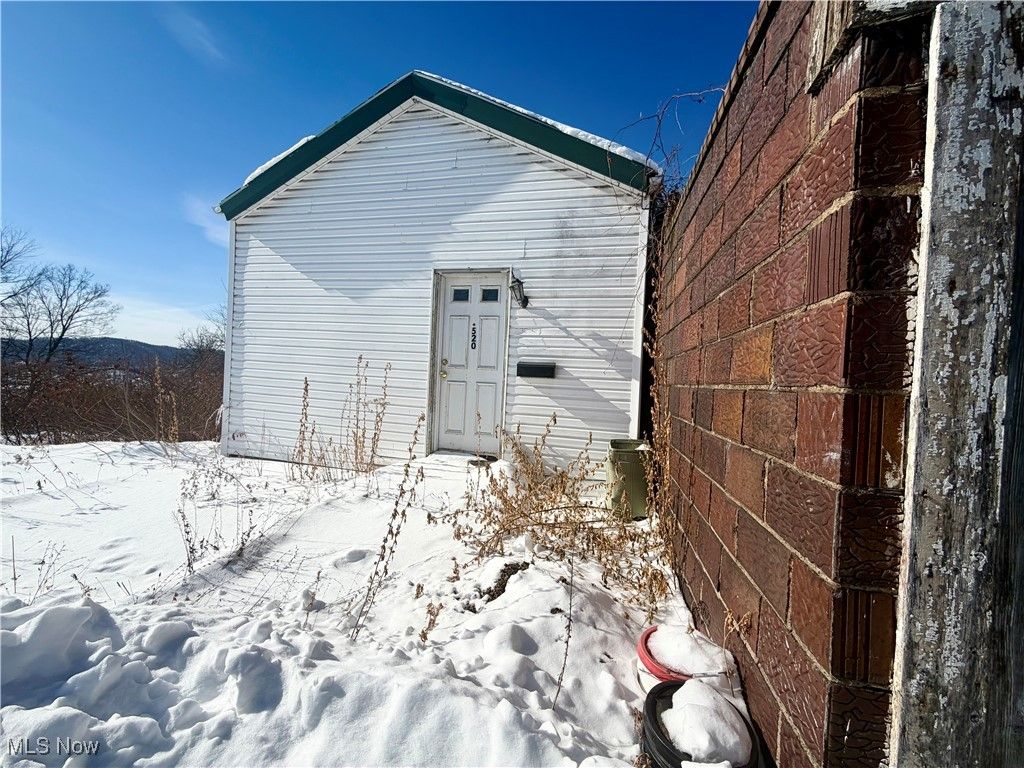 520 Stone Blvd, Wheeling, WV 26003