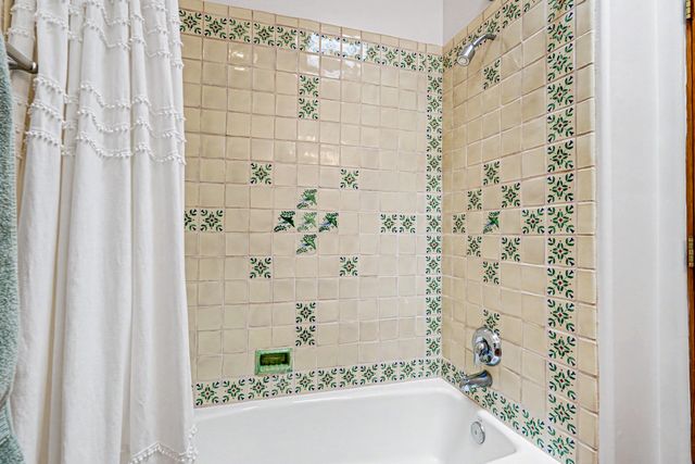 3220 La Paz Lane 20, Santa Fe, NM 87507