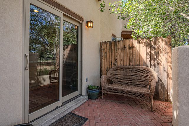 3220 La Paz Lane 20, Santa Fe, NM 87507