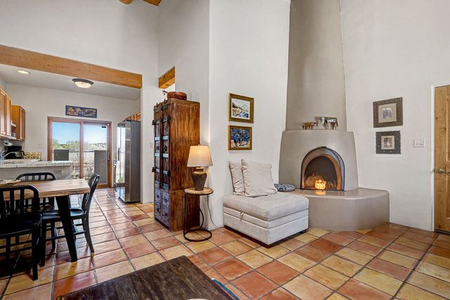 3220 La Paz Lane 20, Santa Fe, NM 87507