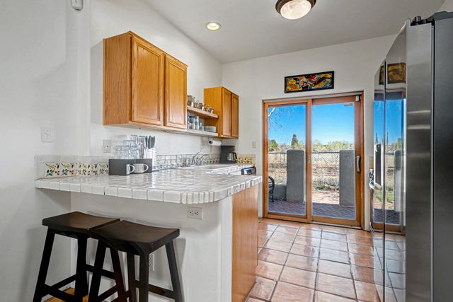 3220 La Paz Lane 20, Santa Fe, NM 87507