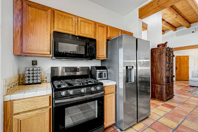 3220 La Paz Lane 20, Santa Fe, NM 87507