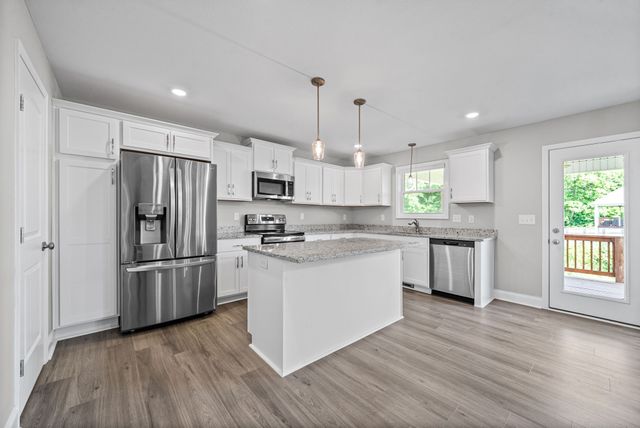 528 Macy Lynn Drive, Clarksville, TN 37042