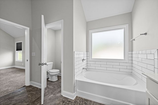 528 Macy Lynn Drive, Clarksville, TN 37042
