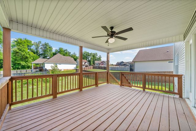 528 Macy Lynn Drive, Clarksville, TN 37042