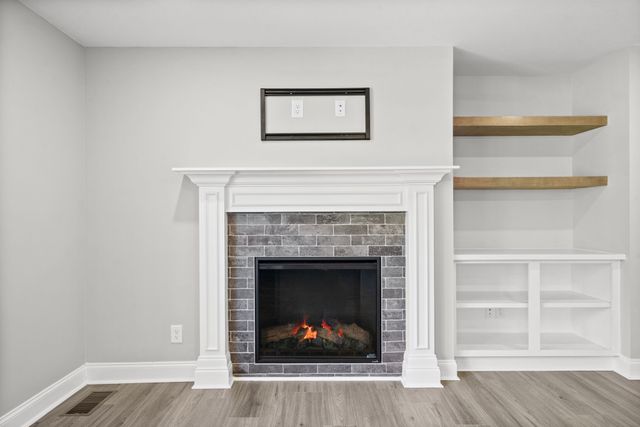 528 Macy Lynn Drive, Clarksville, TN 37042