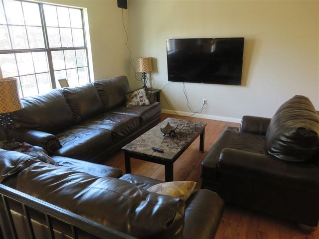 3000 Creel Road, Atlanta, GA 30349