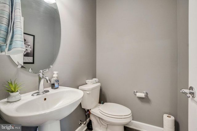 14899 POTOMAC BRANCH DR, Woodbridge, VA 22191