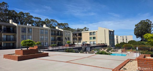 1550 Frontera Way 109, Millbrae, CA 94030